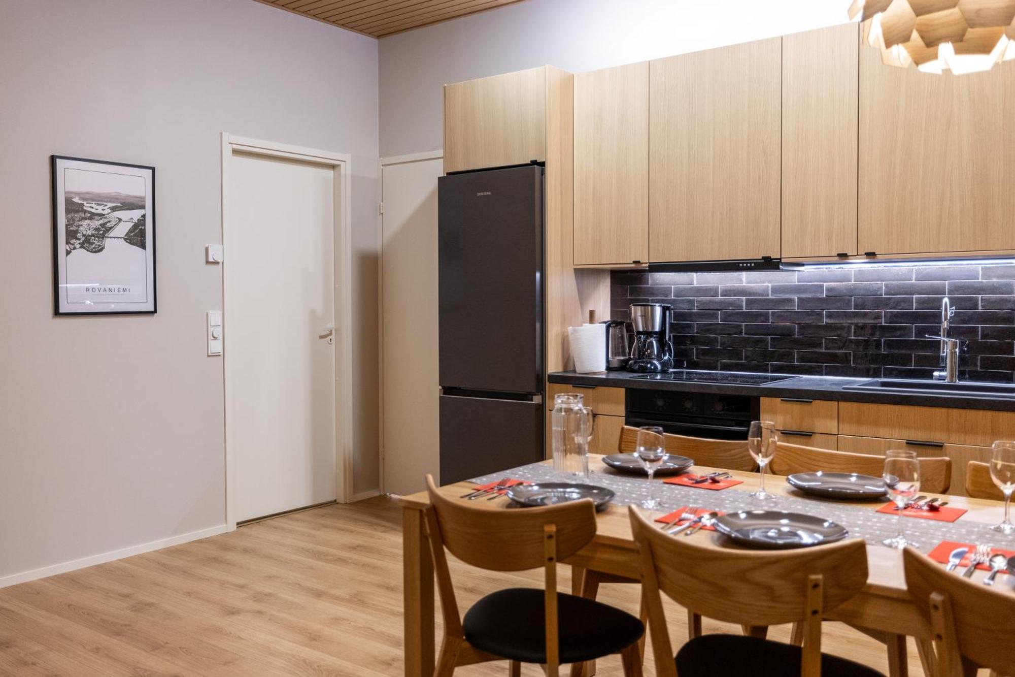 Premium Lapland Villa With Jaguzzi روفانييمي المظهر الخارجي الصورة